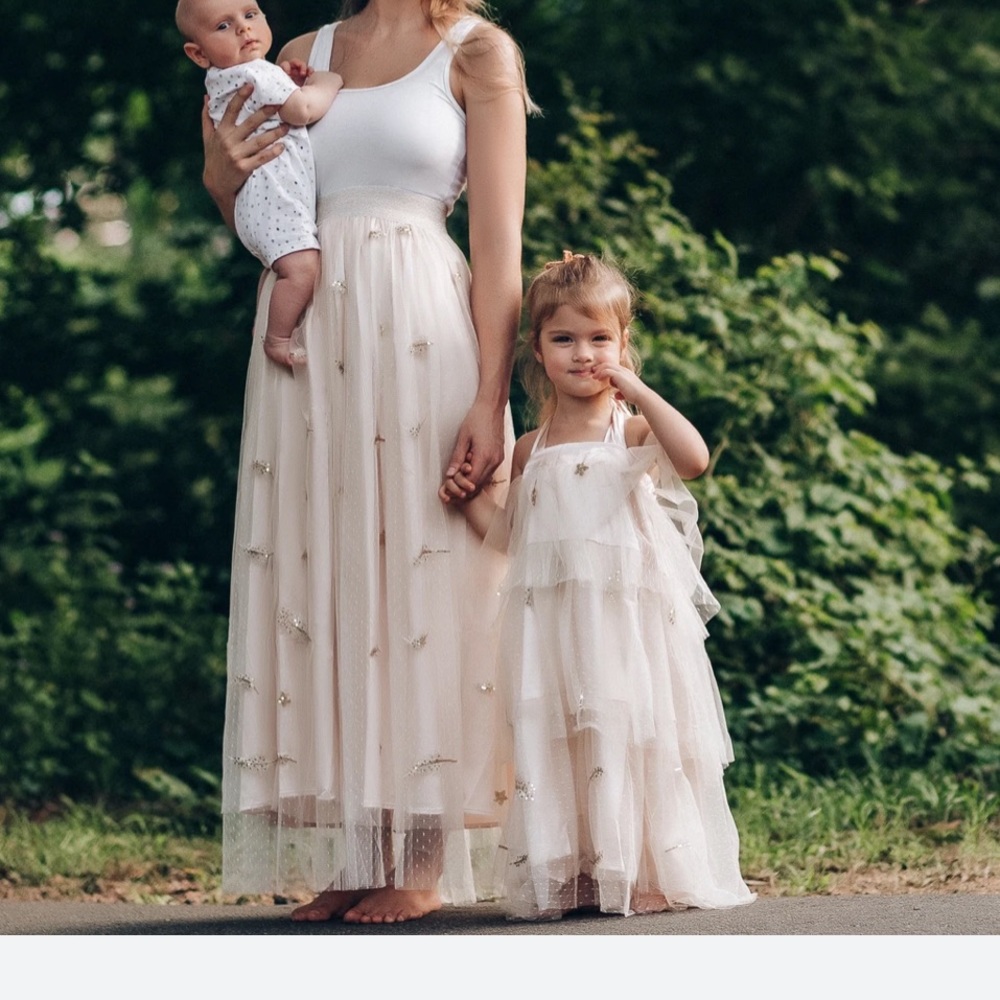 Star and feather lace maxi skirt